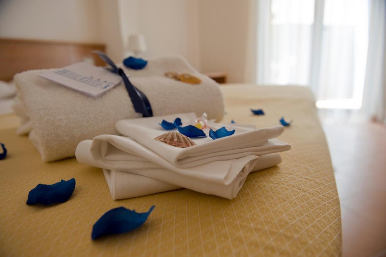 Hotel Leuco' Мартинсикуро Екстериор снимка